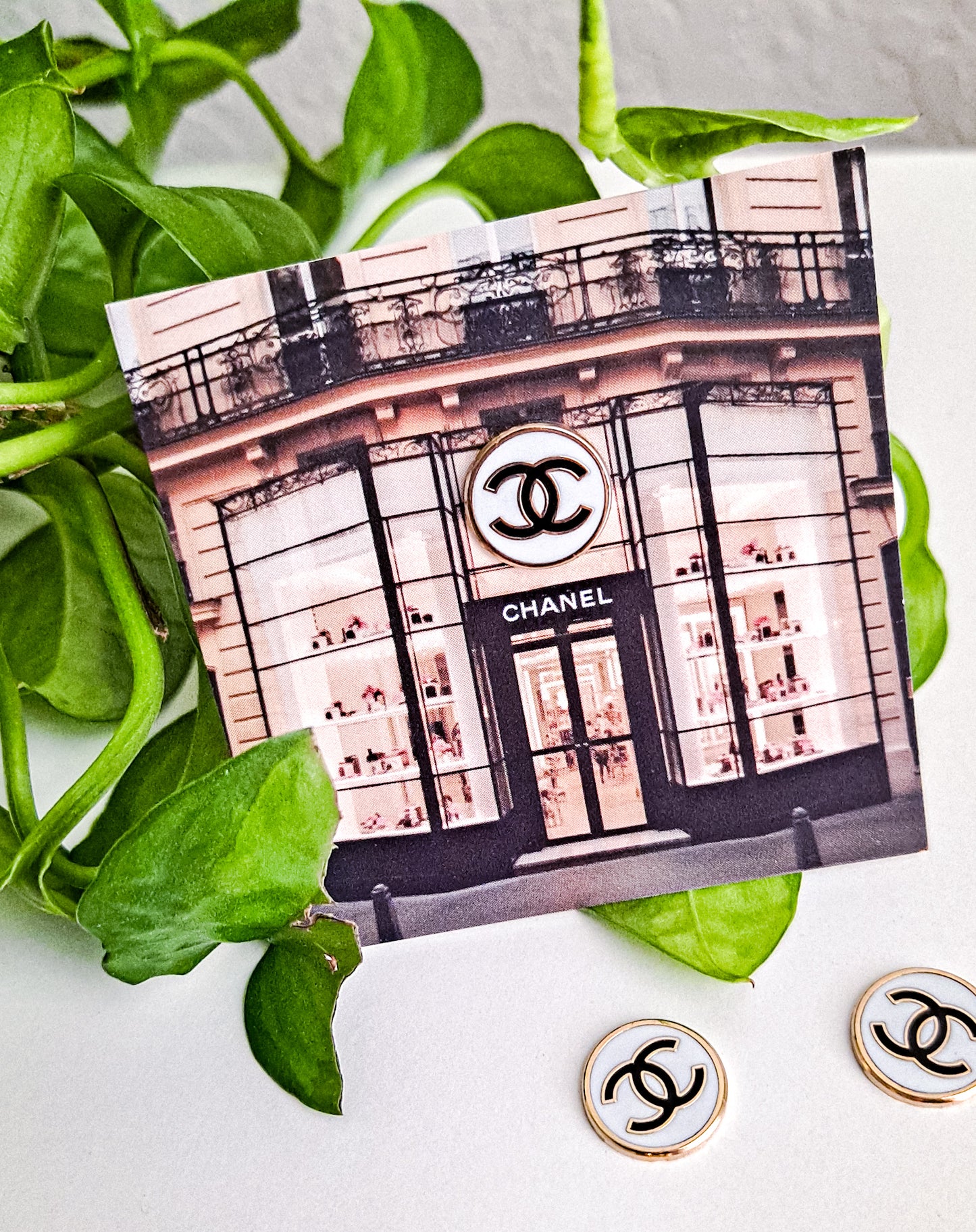 Chanel logo Magnetic Pin