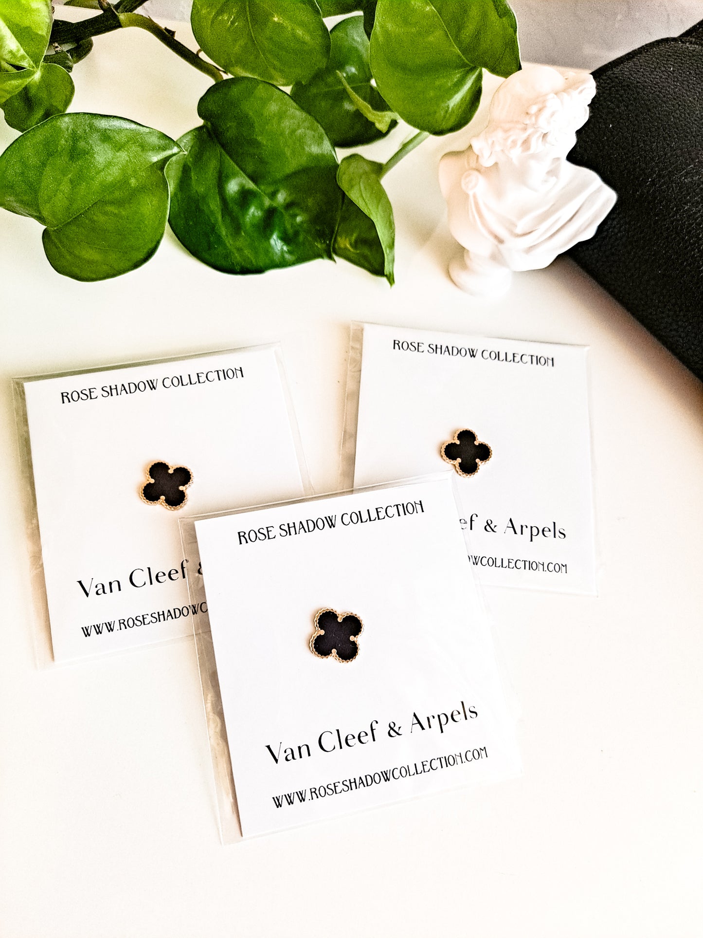 Black Van Cleef Magnetic Pin Button