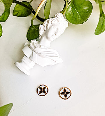 LV Magnetic Pin Button